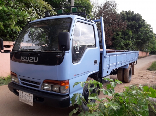 รถบรรทุกหกล้อ ISUZU NKR หัวการ์ตูน เครื่อง 120 แรงม้า รถบรรทุกหกล้อ ISUZU NKR หัวการ์ตูน เครื่อง 120 แรงม้า