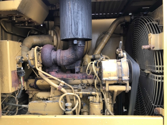 CAT 936E สภาพสวย นำเข้าตรงจากญี่ปุ่น รถใช้งานแค่ 6 พันชั่วโมงครับ CAT 936E สภาพสวย นำเข้าตรงจากญี่ปุ่น รถใช้งานแค่ 6 พันชั่วโมงครับ
