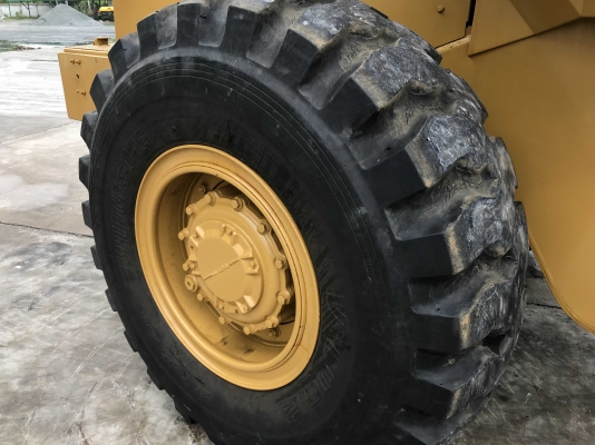 CAT 936E สภาพสวย นำเข้าตรงจากญี่ปุ่น รถใช้งานแค่ 6 พันชั่วโมงครับ CAT 936E สภาพสวย นำเข้าตรงจากญี่ปุ่น รถใช้งานแค่ 6 พันชั่วโมงครับ