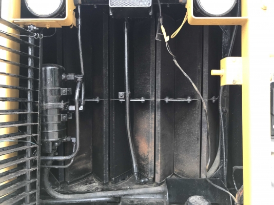 CAT 936E สภาพสวย นำเข้าตรงจากญี่ปุ่น รถใช้งานแค่ 6 พันชั่วโมงครับ CAT 936E สภาพสวย นำเข้าตรงจากญี่ปุ่น รถใช้งานแค่ 6 พันชั่วโมงครับ