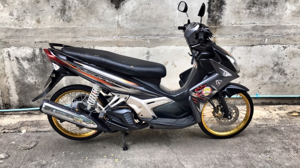 ????ขาย yamaha nouvo elegand สวยจัด ????เครื่องแน่น ????เฟืองข้างไม่มีหอน ????ระบบไฟไฟหน้า ไฟ หลัง ไ
