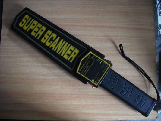 เครื่องตรวจจับโลหะ Hand Held Metal Detector รุ่น MD 3003B1 เครื่องตรวจจับโลหะ Hand Held Metal Detector รุ่น MD 3003B1