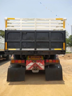HINO mega 260 แรง ปี 48 แม่เดี่ยวดัมพ์ มีระบบลากลูก รถเดิม พร้อมใช้งาน HINO mega 260 แรง ปี 48 แม่เดี่ยวดัมพ์ มีระบบลากลูก รถเดิม พร้อมใช้งาน
