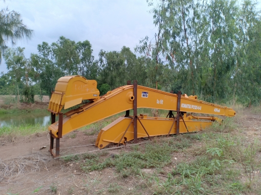 ชุดบูมอาร์มยาว 40 ฟุต KOMATSU PC120 ของใหม่จากนอก พึ่งนำเข้ามา อุปกรณ์ครบชุด