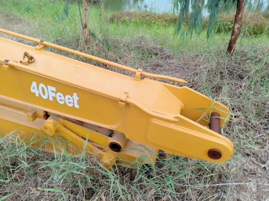 ชุดบูมอาร์มยาว 40 ฟุต KOMATSU PC120 ของใหม่จากนอก พึ่งนำเข้ามา อุปกรณ์ครบชุด