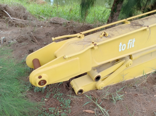 ชุดบูมอาร์มยาว 40 ฟุต KOBELCO SK120 ของใหม่จากนอก พึ่งนำเข้ามา อุปกรณ์ครบชุด