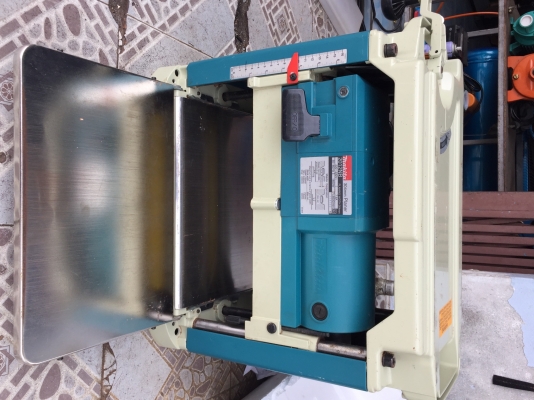 ขายเครื่องรีดไม้ MAKITA 2012NB มือสอง สภาพใหม่มากครับ ขายเครื่องรีดไม้ MAKITA 2012NB มือสอง สภาพใหม่มากครับ