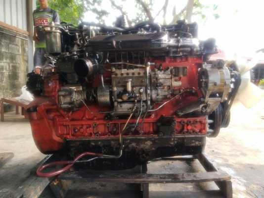 ขายเครื่อง  Isuzu 6SD1  240 แรง