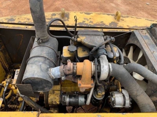 ขาย 565,000 บาท  KOMATSU PC180LC-6K เครื่องเดิมดี แรง ฟิตใหม่ เทอร์โบใหม่ โช่หนา เอวแน่น ไฟฟ้าครบ (ขาดมอเตอร์คันเร่ง) เอกสารอินวอยท์  รถอยู่  นครปฐม โทร 0610710295  สนใจ รายการสินค้า อื่นๆ ที่ เว็ปไชค์ Truck2Hand https://www.truck2hand.com/index.php?actio