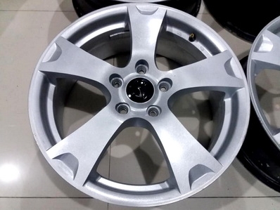 5500/4วง ล้อ17นิ้ว 5รู114 Enkei ET52.5 กว้าง 6.5   ใส่เก๋งกะบะได้หลายรุ่น ตจว จัดส่งครับ  -กด www.phongcar2481.com มีสินค้าอีก -โทร 092-567-7374 และ 091-816-4725 พี LINE: PC2481 -ตจว จัดส่งถึงบ้าน พร