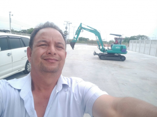 รถเก่านอกมี VDO ให้ชม.KOMATSU PC45-7 เอกสารอินวอยทำเล่มทะเบียนได้เลย มีระบบกระแทก ปั๊มนิ้ว ราคา 3900