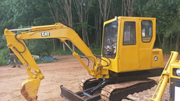 CAT 30 ปั๊มนิ้วนาชิ คอลโทรลสั้น ตัวเดินแบบรุ่น 1 แอร์พร้อม เอกสารอินวอย ราคา 210000