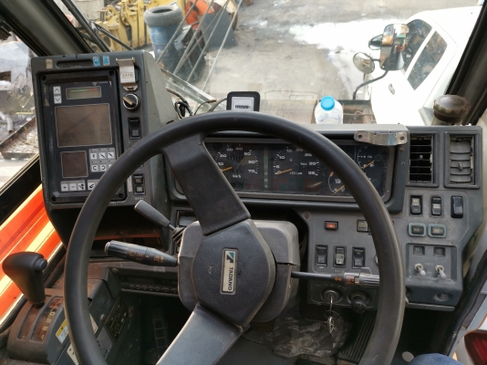 ขายเครน25t​ m6​ ปี97
