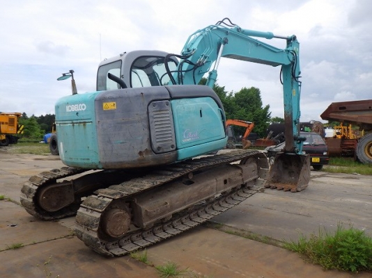 ขายรถขุด KOBELCO SK135SR ปี 2003 มีลายหัวกระแทก นำเข้าเองจากญี่ปุ่น สภาพสวยพร้อมใช้ ถึงเร็วๆนี้ครับ