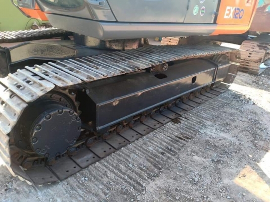 ขายจ้า..HITACHI EX120-5 เก่านอกแท้  สภาพสวย เครื่องปั๊มดี  ใช้งานมาน้อย  5,xxxชั่วโมง  ลองระบบกันได้ทุกวัน โทร 089-3818694 จ๊อย