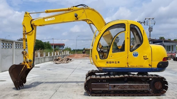 ขายด่วน585,000บาทรถแบคโฮKOBELCOโกเบโก้SK60-5มารค์ไฟ้รุ่นยอดนิยมสวยๆเทียบเท่าPC60เครื่อง4สูบ4JB1เครื่องดีปั่มแรงไฟฟ้าครบรถนอกเพิ่งนำเข้ามาใหม่ยังไม่เคยใช้งานในเมืองไทยเลย