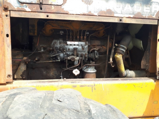 ขาย รถตัก KOMATSU 515 รถพร้อมใช้งาน เครื่องดี เกียร์ดี ยางสวย ราคาต่อรองได้ครับ