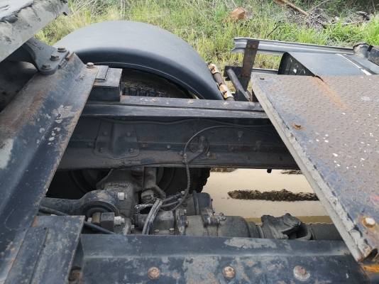 Nissan UD 320 แรงม้า ปี 50 CWM454