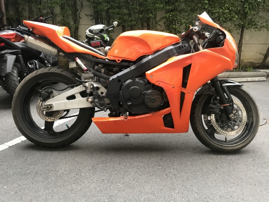 Honda cbr 400 ใส่แฟริ่งตัว1000