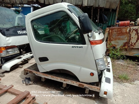SALE* สินค้าหลุดจอง *FROM JAPAN*ขายถูกด่วนๆ หัวเก๋งรถบรรทุก 6 ล้อกลาง /  CABIN TOYOTA DYNA รุ่น :XZU410 ,350-400 (รุ่นยกหัวได้ /ไซค์เดียวกับ 3 ใบปัด)