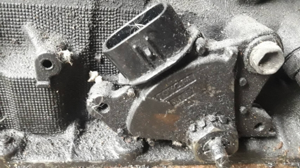 เกียร์ออโต้ 2tr ของเวนจูรี่ 2.7 เกียร์ออโต้ 2tr ของเวนจูรี่ 2.7