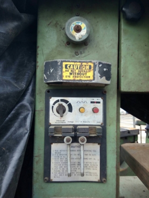 ขายเครื้องคัดดหล็ก