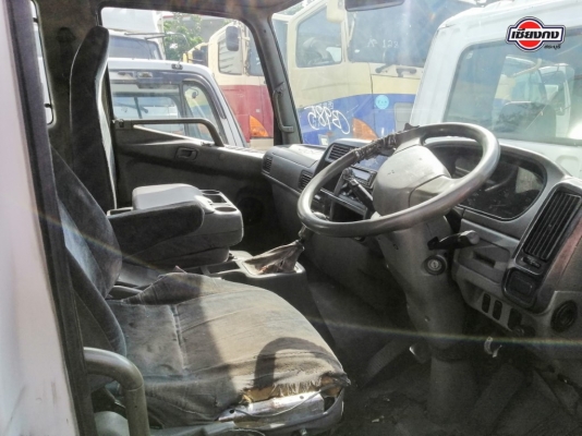 หัวเก๋ง FUSO FN627 หัวแคบ