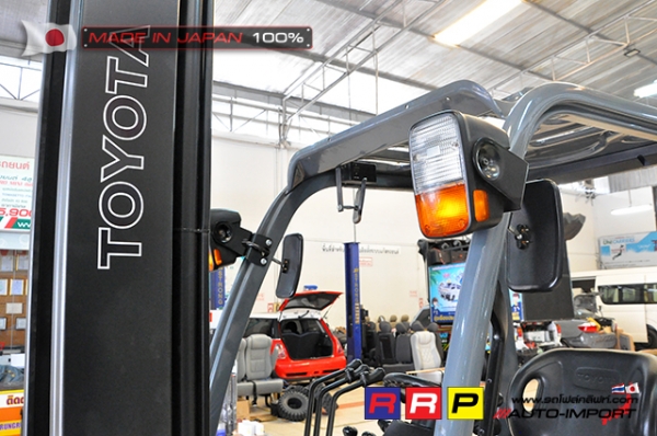 ขายรถโฟล์คลิฟท์มือสอง TOYOTA รุ่น 8FD18-13007 นำเข้าจากประเทศญี่ปุ่น 100\% ไม่เคยใช้งานในไทย