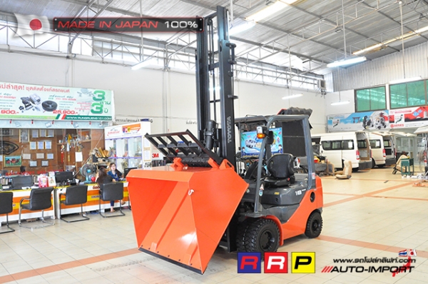 ขายรถโฟล์คลิฟท์มือสอง TOYOTA รุ่น 8FD18-13007 นำเข้าจากประเทศญี่ปุ่น 100\% ไม่เคยใช้งานในไทย