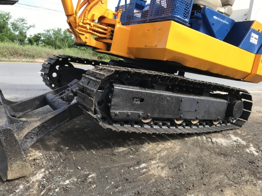 komatsu Pc20-6สภาพดีเก่าญี่ปุ่น มีใบอินวอยไม่เคยใช้ในไทย