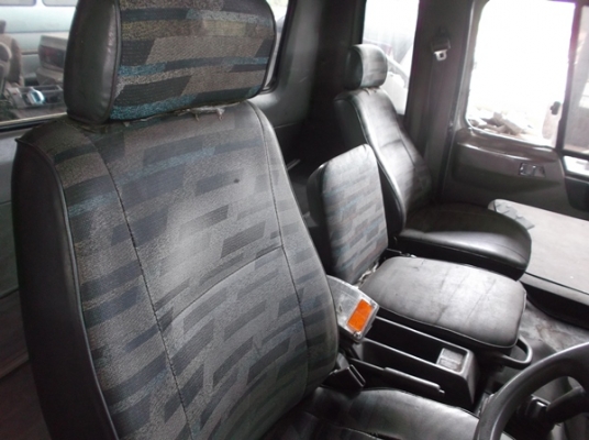 ขายหัวฮีโน่ 10 ล้อ หัวยกลง สภาพใช้ได้ มีผุ 1 จุด อุปกรณ์ครบ ขายหัวฮีโน่ 10 ล้อ หัวยกลง สภาพใช้ได้ มีผุ 1 จุด อุปกรณ์ครบ