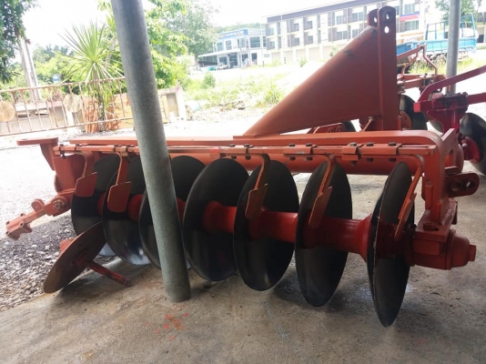 ขายผานพรวนKK ขนาด7*26 ใช้น้อยเก่าเก็บ  ราคา 28,500 บาท  สนใจติดต่อ 084-9997463