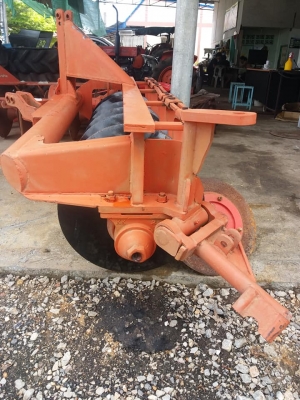 ขายผานพรวนKK ขนาด7*26 ใช้น้อยเก่าเก็บ  ราคา 28,500 บาท  สนใจติดต่อ 084-9997463