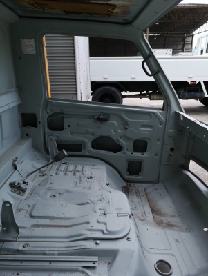 ขาย  หัวเก๋ง ISUZU NKR'85