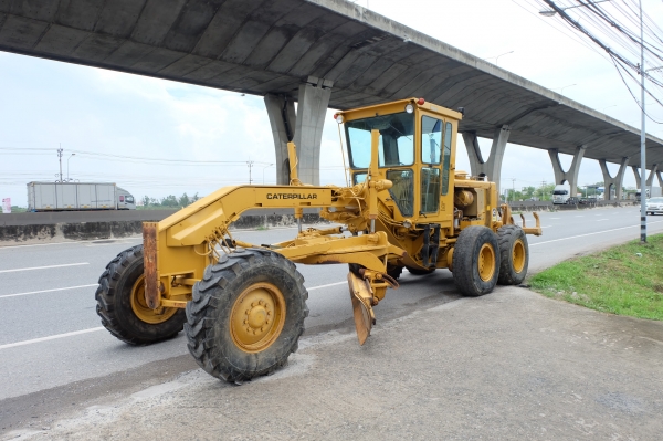 รถนอก ราคาดี!!! ขายรถเกรด CAT 140G เก่านอก ไม่เคยใช้งานในไทย ราคา 1,900,000 บาท รถอยู่ถนนบางนา-ตราด จ.สมุทรปราการ