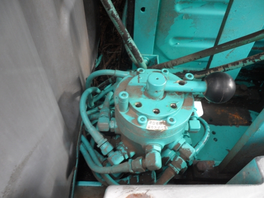 SK60-5 มารค์ไฟว์แถมหัวเจาะ KOBELCO (รถนอก นำเข้า ขายถูก)@620,000บาท (เทียบเท่าPC60) เครื่อง4สูบ4JB เครื่องดีปั่มแรง ไฟฟ้าครบ รถนอกเพิ่งนำเข้ามาใหม่ ยังไม่เคยใช้งานในเมืองไทย คอนโทรลน้ำมัน ปั้มนี้ว เครื่องดีปั้มเเรงเร็วแรงไม่โหลดพร้อมใช้ บูมอาร์มสวย ช่วงล่