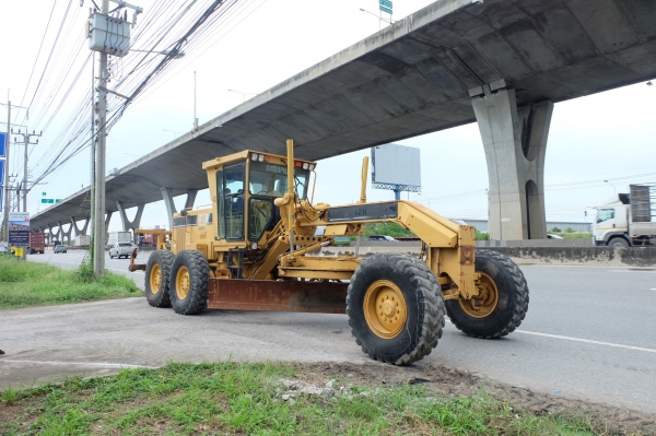 ขายรถเกรดเก่านอก CAT 12H ราคา 2,300,000 บาท ขายรถเกรดเก่านอก CAT 12H ราคา 2,300,000 บาท