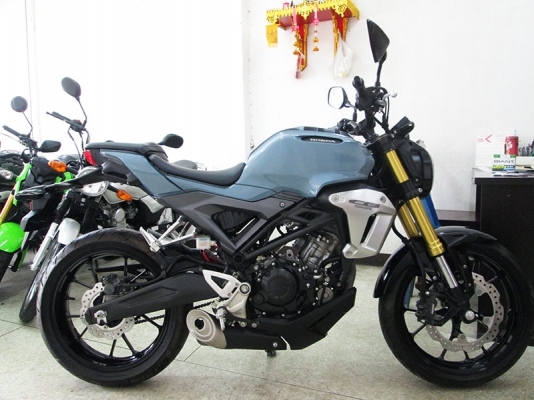 ดาวน์ 3900 บาท เครดิตดีออกรถได้เลย ขาย Honda CB 150 R ปี 2018 ไมล์ 4024 กม ดาวน์ 3900 บาท เครดิตดีออกรถได้เลย ขาย Honda CB 150 R ปี 2018 ไมล์ 4024 กม
