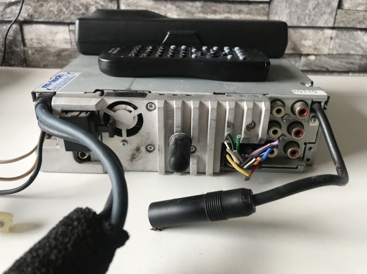 วิทยุ alpine 9861 ตัวดัง เสียงดี วิทยุ alpine 9861 ตัวดัง เสียงดี