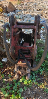 รถแมคโคร KOMATSU PC 130-6K  ติดไลน์แย๊กแล้ว พร้อมหัวแย๊ก รถใช้งานอยู่