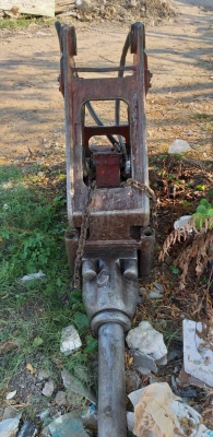 รถแมคโคร KOMATSU PC 130-6K  ติดไลน์แย๊กแล้ว พร้อมหัวแย๊ก รถใช้งานอยู่