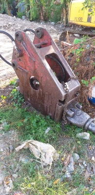 รถแมคโคร KOMATSU PC 130-6K  ติดไลน์แย๊กแล้ว พร้อมหัวแย๊ก รถใช้งานอยู่