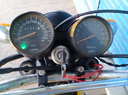 ขายDt 100 เครื่องทำใหม่ ระะบบไฟติดทุกดวง12 V