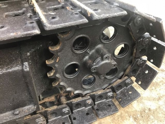 kubota kh8สภาพดีเก่าญี่ปุ่นมีใบอินวอยไม่เคยใช้ในไทย kubota kh8สภาพดีเก่าญี่ปุ่นมีใบอินวอยไม่เคยใช้ในไทย