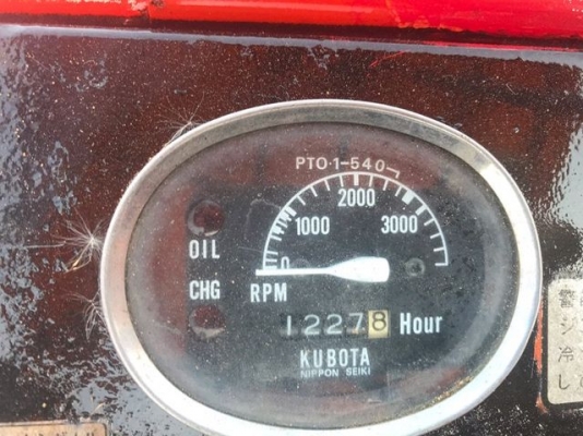 kubota kh8สภาพดีเก่าญี่ปุ่นมีใบอินวอยไม่เคยใช้ในไทย kubota kh8สภาพดีเก่าญี่ปุ่นมีใบอินวอยไม่เคยใช้ในไทย