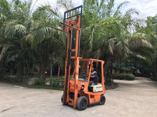 ขายFORKLIFT TOTOTA รุ่น4FG10(1ตัน) สวยเดิมจากญี่ปุ่น ยังไม่เคยใช้ในไทย 95,000เท่านั้น!!
