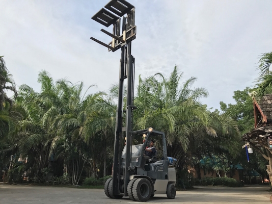 สเปคเทพ!! ขายFORKLIFT NISSAN FG30 สุดสวย(3ตัน)(ออโต้)(งาหนีบ) เสา6.5เมตร สวยเดิมจากญี่ปุ่น ยังไม่เคยใช้ในไทย 365,000เท่านั้น!!