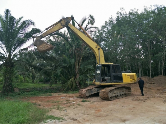มี VDO ให้ชม.KOMATSU PC200-6 เอกสารเล่ม ระบบไฟเต็ม ราคา 800000
