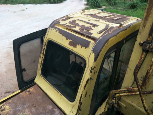 มี VDO ให้ชม.KOMATSU PC200-6 เอกสารเล่ม ระบบไฟเต็ม ราคา 800000