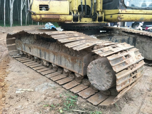 มี VDO ให้ชม.KOMATSU PC200-6 เอกสารเล่ม ระบบไฟเต็ม ราคา 800000